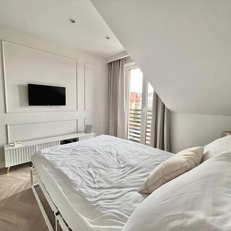 Grand Apartament Złotów Buitenkant foto